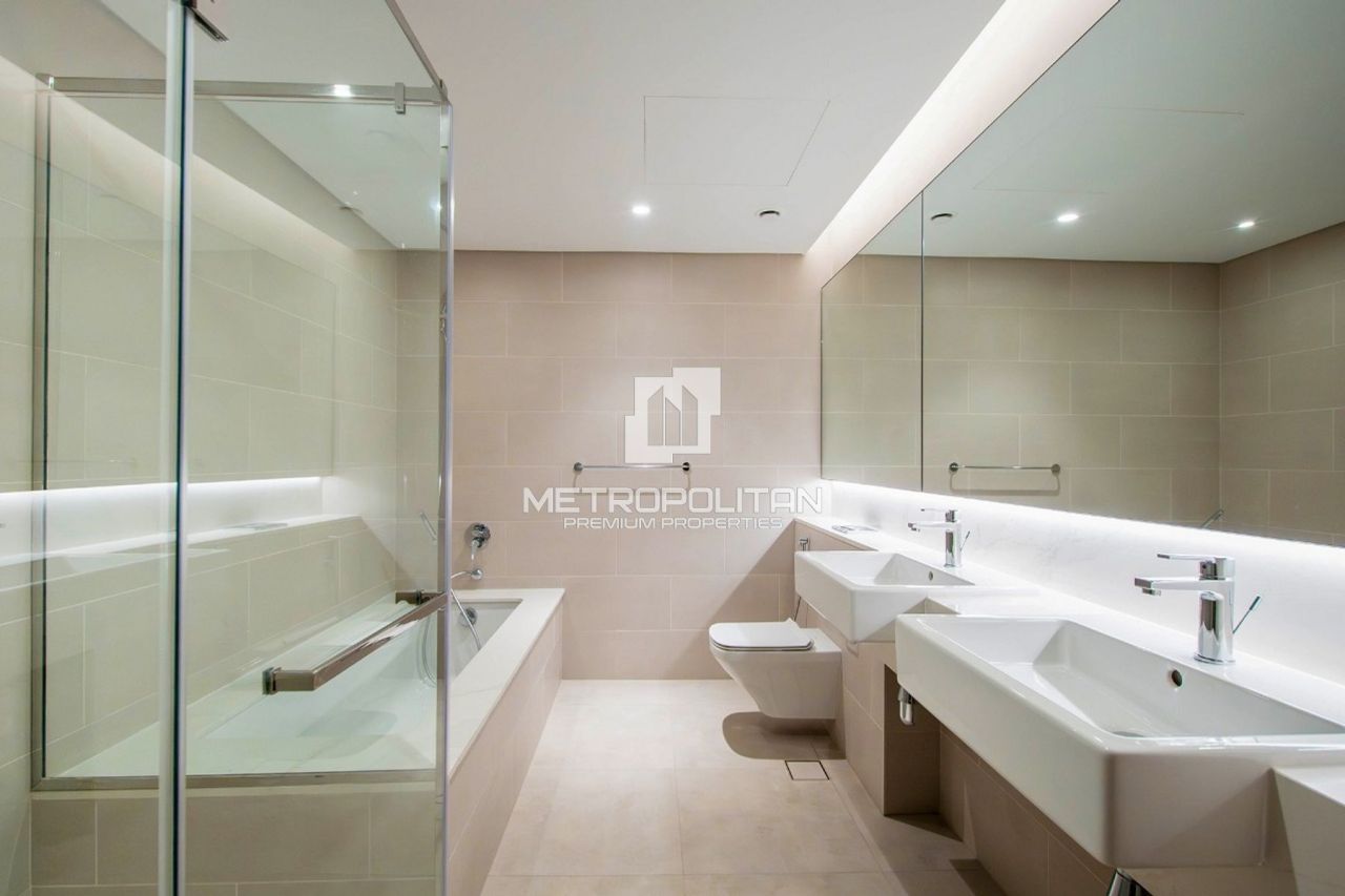 Apartment in Dubai, UAE, 150 m² - picture 16