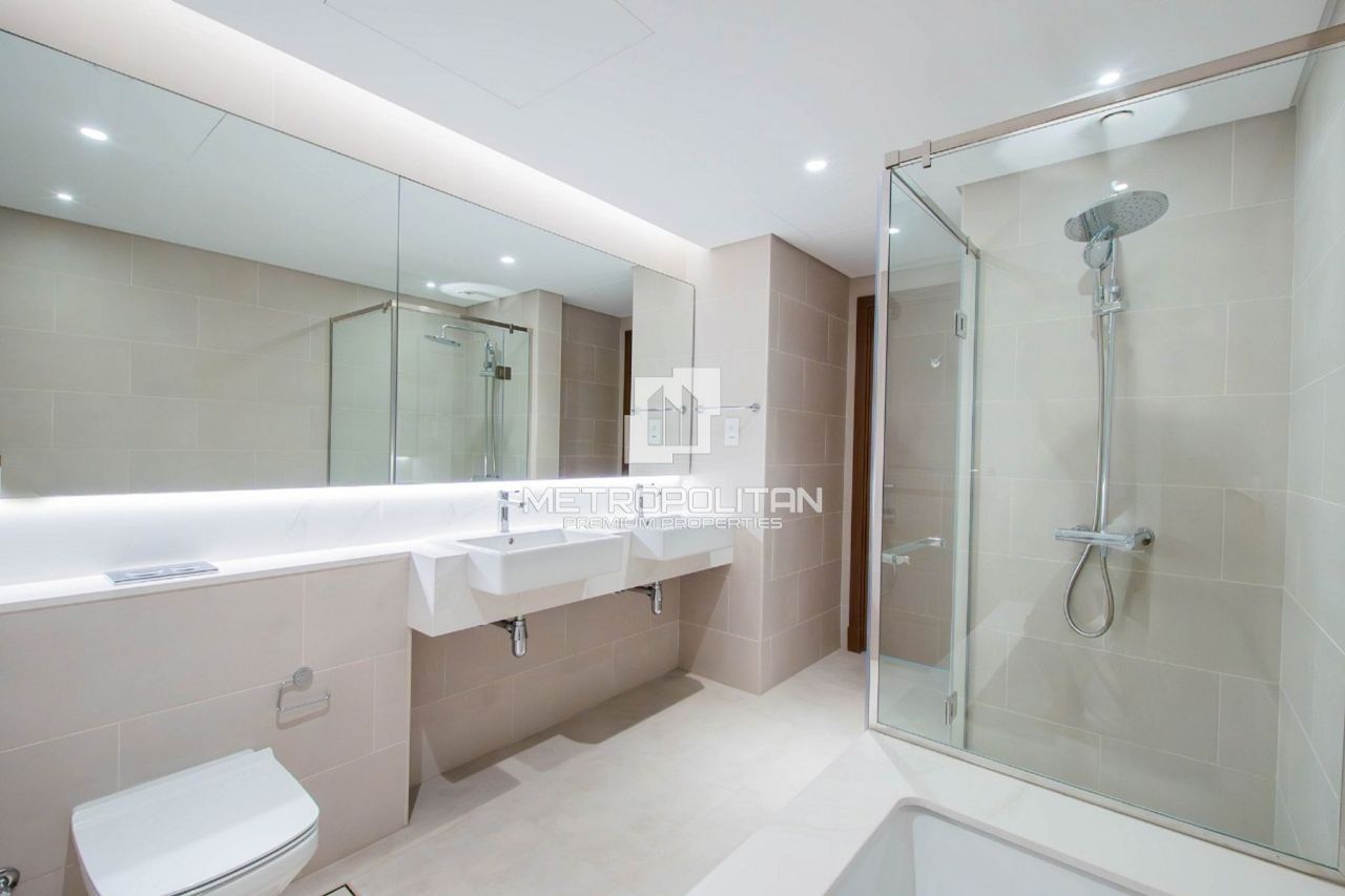 Apartment in Dubai, UAE, 150 m² - picture 17