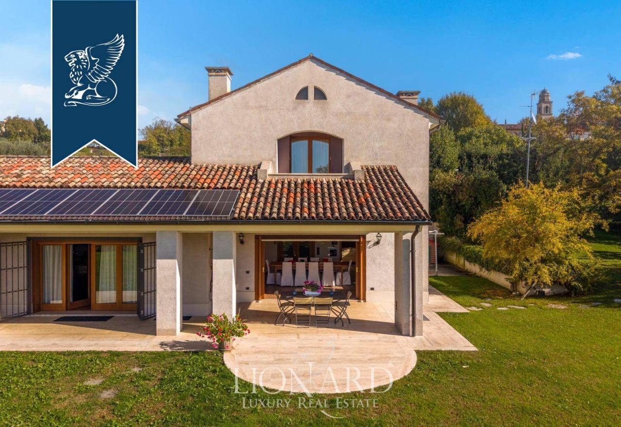 Villa in Conegliano, Italy, 600 m² - picture 5