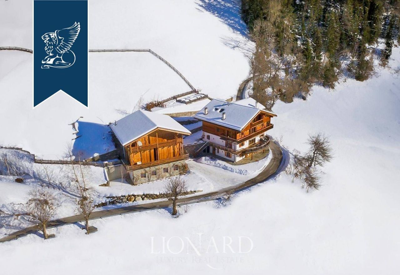 Villa in Bolzano, Italy, 950 m² - picture 8