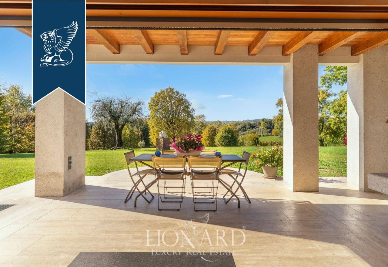 Villa in Conegliano, Italy, 600 m² - picture 10