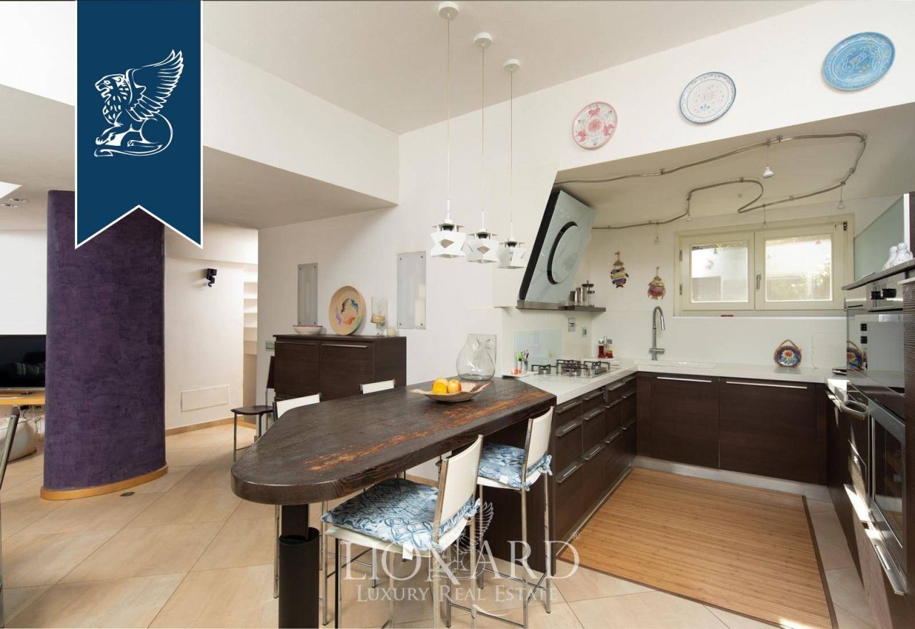 Villa à Castiglione della Pescaia, Italie, 300 m² - image 11