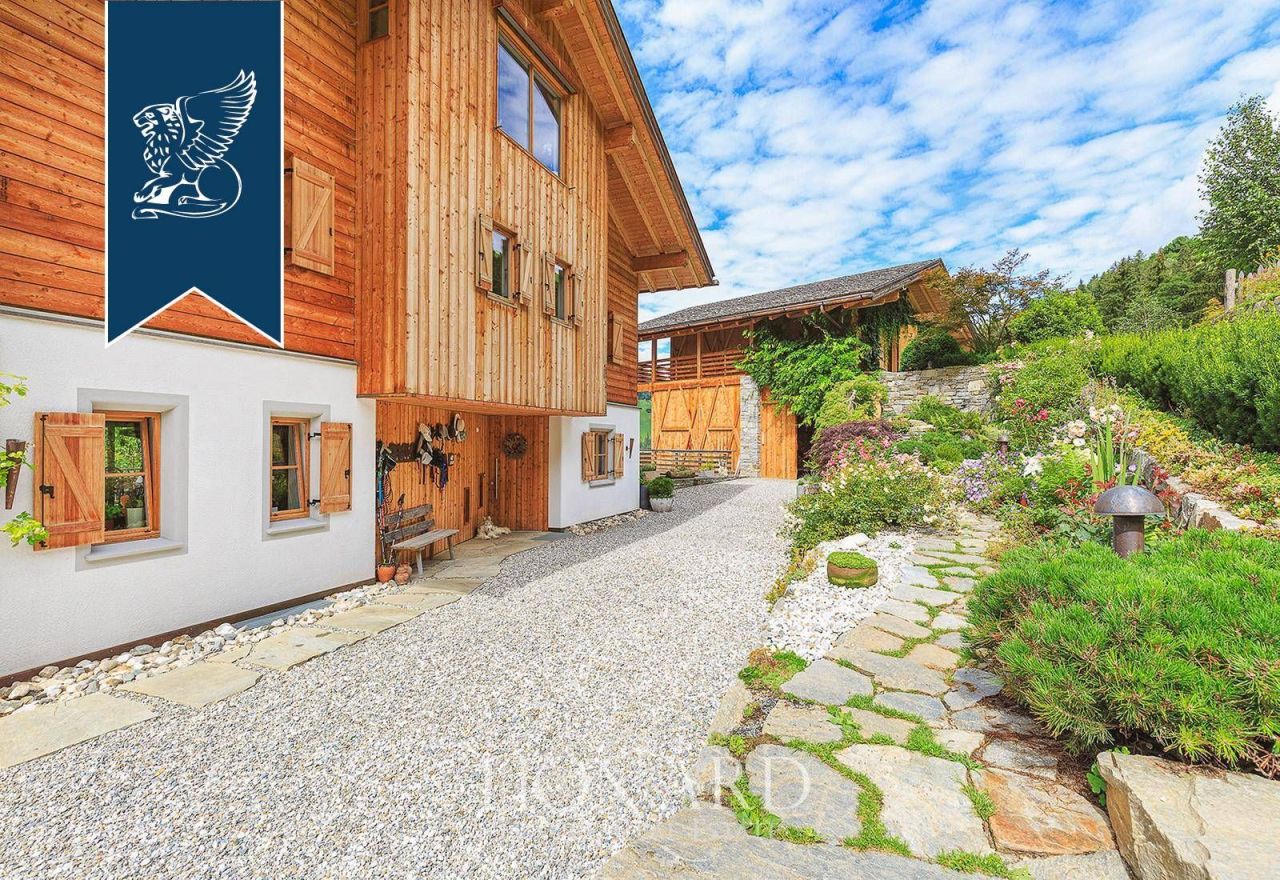 Villa in Bolzano, Italy, 950 m² - picture 14