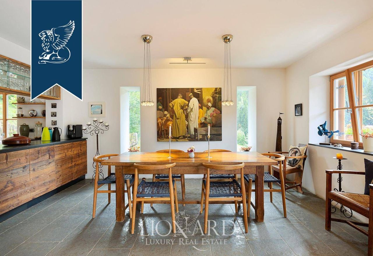 Villa in Bolzano, Italy, 950 m² - picture 17