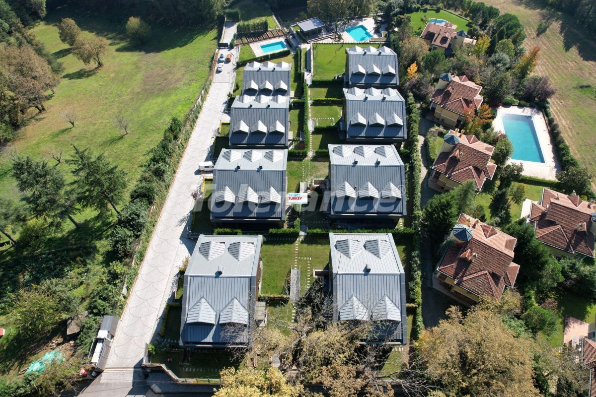 Villa en Beykoz, Turquia, 470 m² - imagen 2