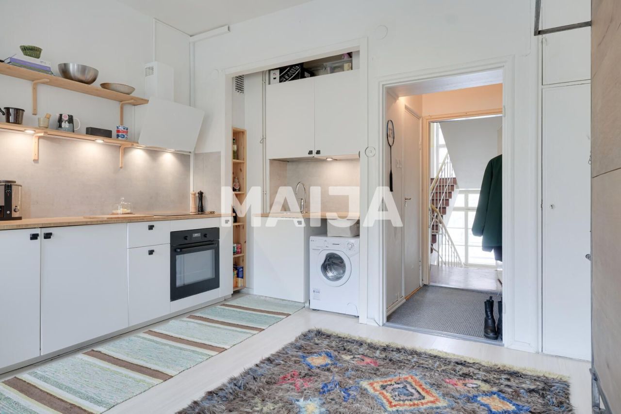 Apartment in Helsinki, Finland, 22 m² - picture 3