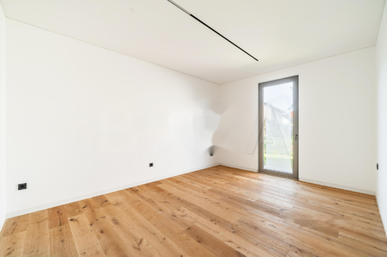 Piso en Liubliana, Eslovenia, 379 m² - imagen 6