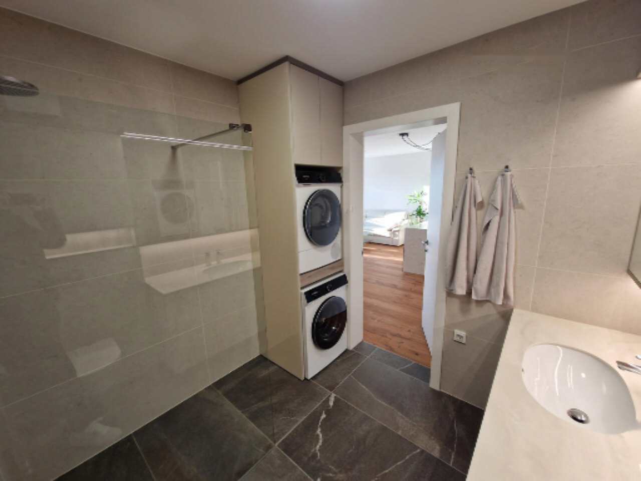 Flat in Ljubljana, Slovenia, 58 m² - picture 12