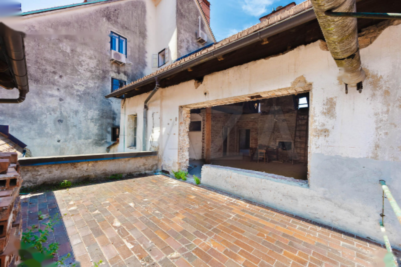 Flat in Ljubljana, Slovenia, 349 m² - picture 15