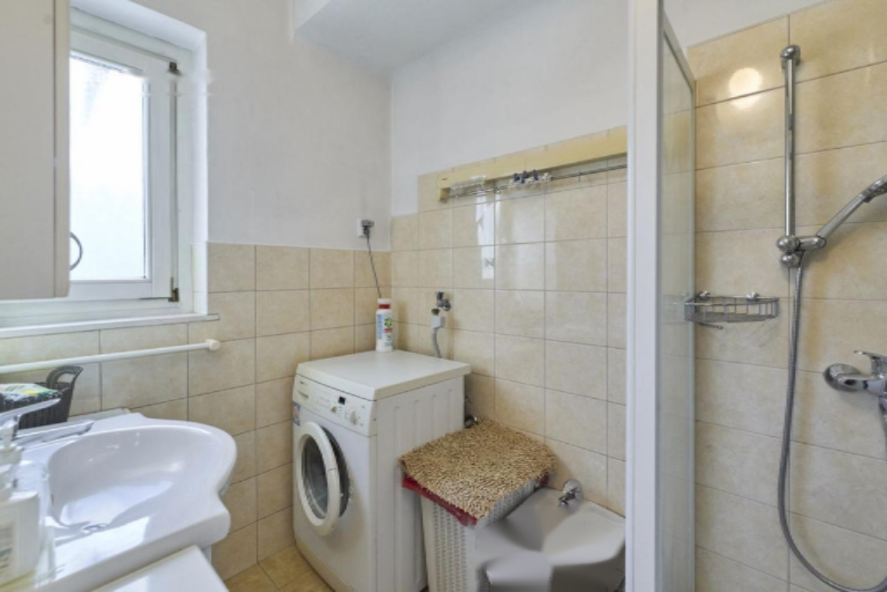 Flat in Ljubljana, Slovenia, 86 m² - picture 18