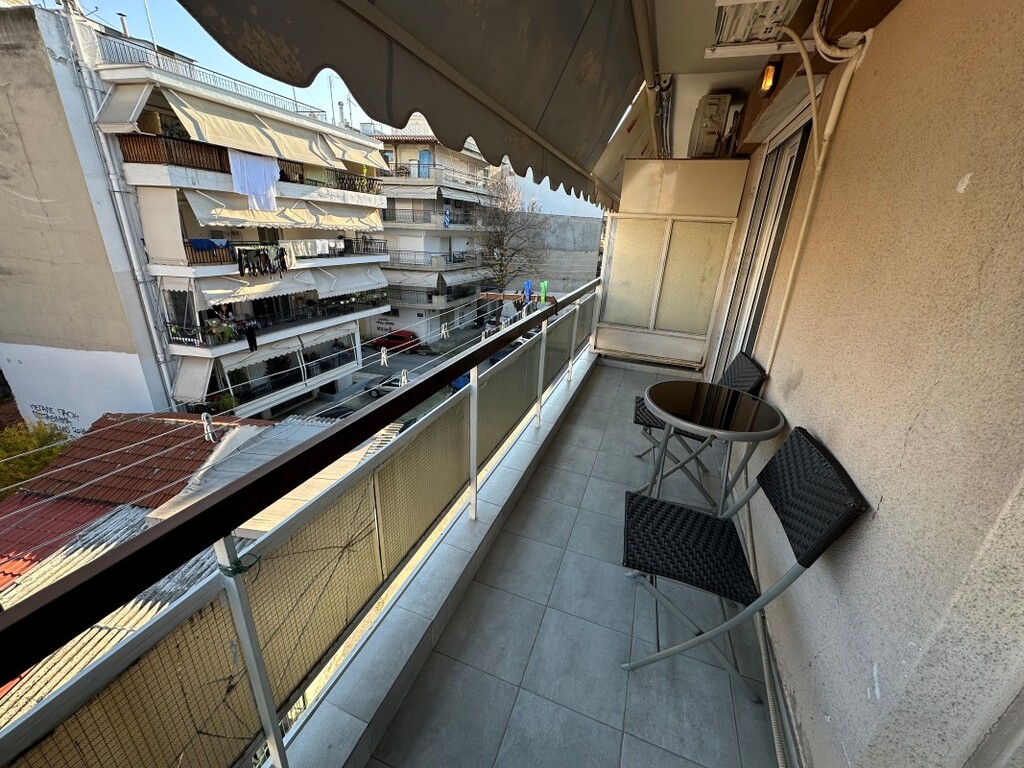 Flat in Thessaloniki, Greece, 70 m² - picture 9