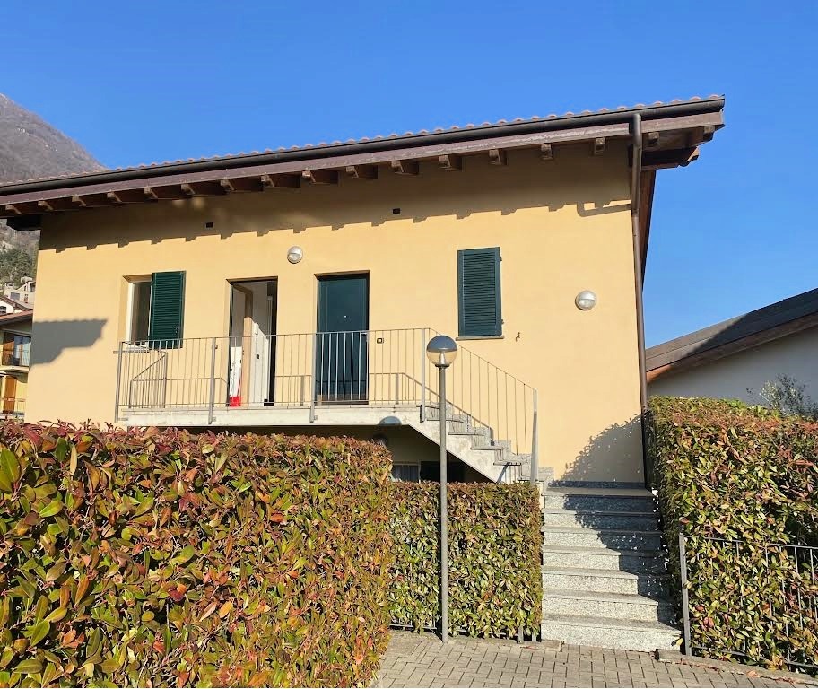 Flat in Tremezzina, Italy, 80 m² - picture 4