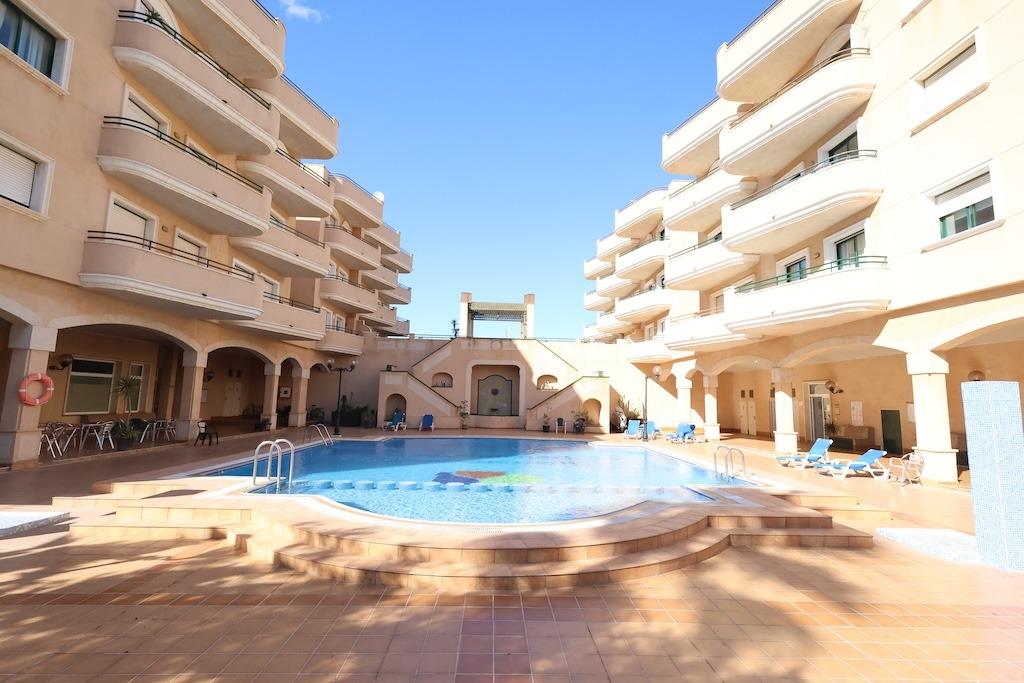 Appartamento a Orihuela Costa, Spagna, 63 m² - foto 2