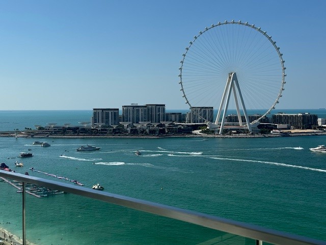 Apartment in Dubai, UAE, 85 m² - picture 1