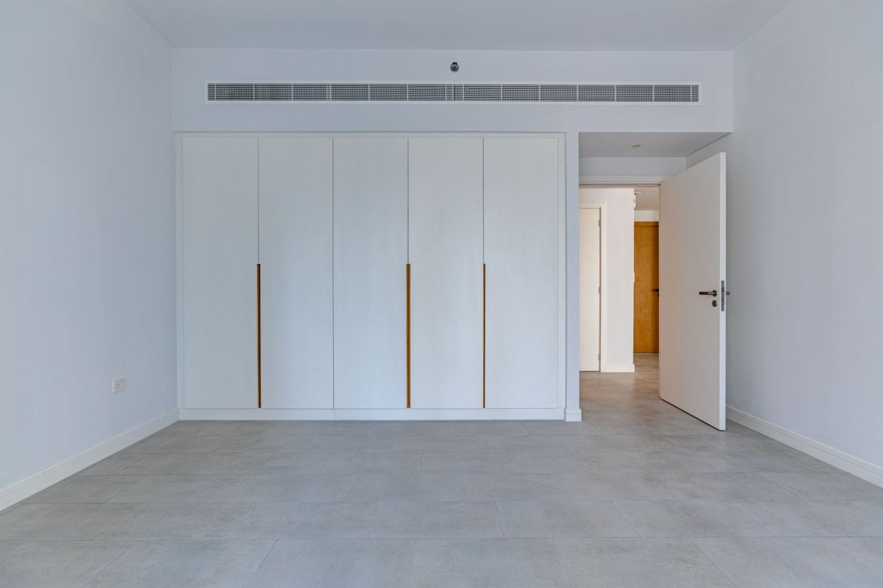 Apartment in Dubai, UAE, 85 m² - picture 9