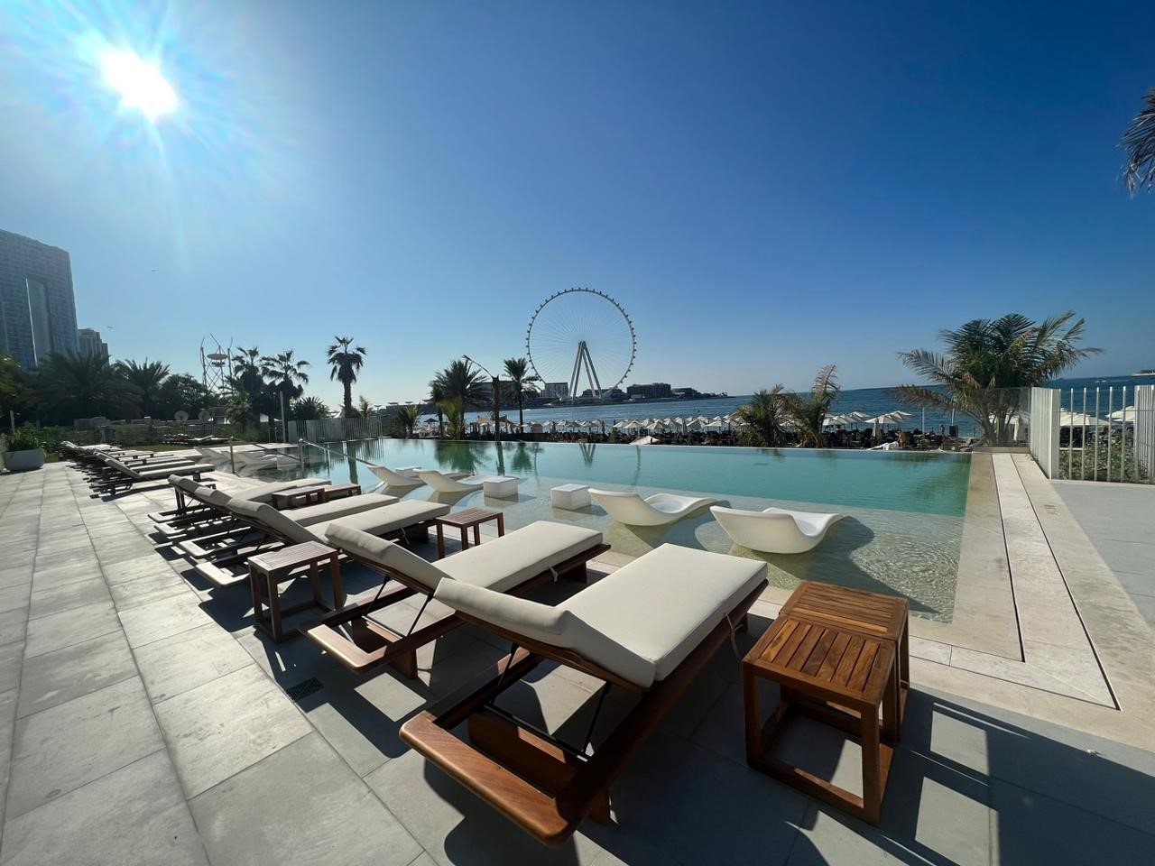 Apartment in Dubai, UAE, 85 m² - picture 17