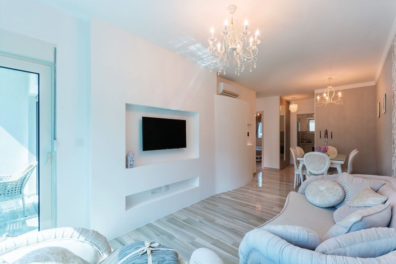 Wohnung in Budva, Montenegro, 61 m² - Foto 2