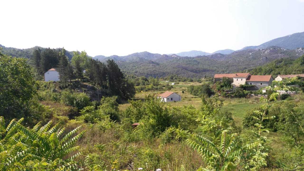 Terrain à Cetinje, Monténégro, 117 000 m² - image 10