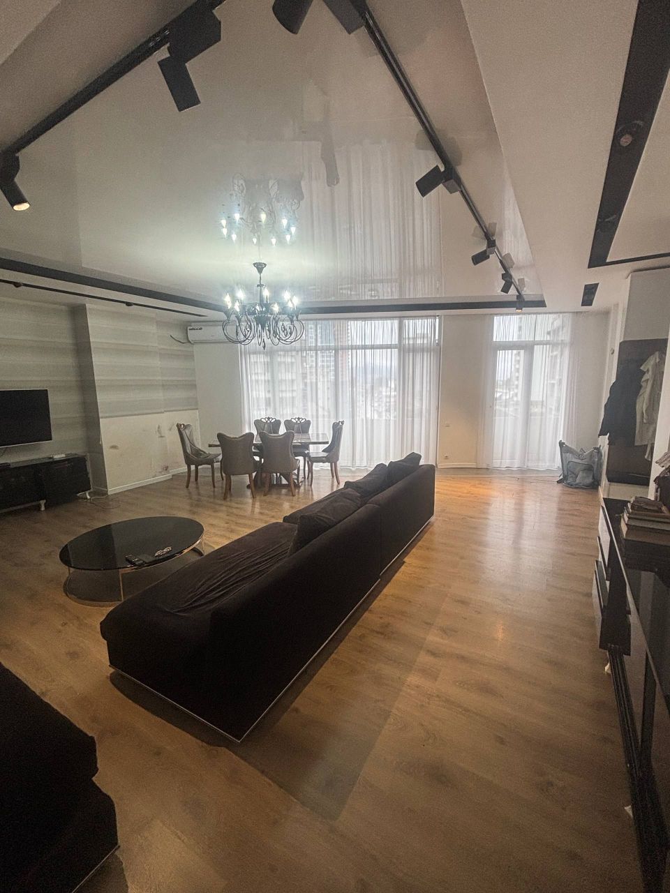 Wohnung in Batumi, Georgien, 162 m² - Foto 2