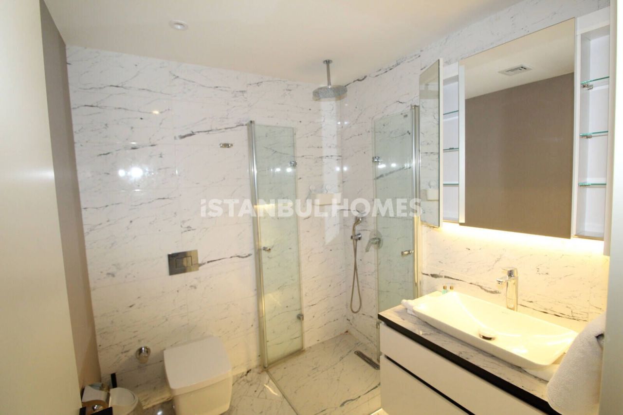 Apartment in Istanbul, Turkey, 83 m² - picture 16