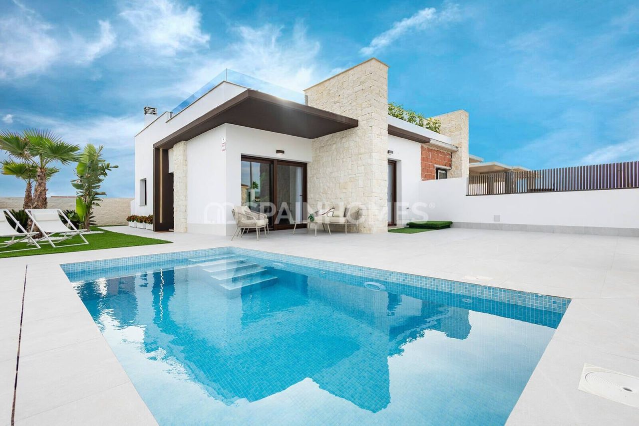 Villa en Orihuela, España, 73 m² - imagen 2