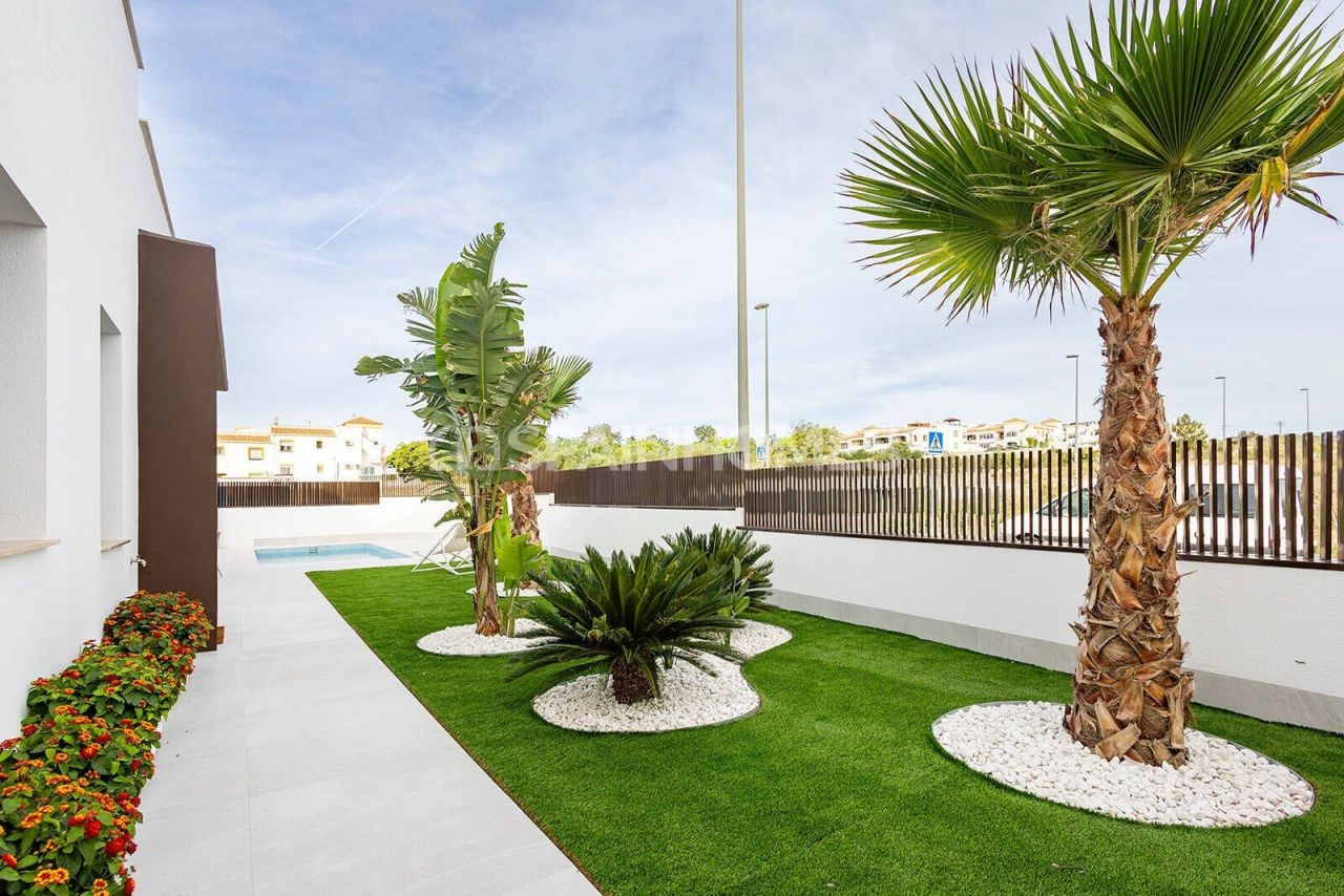 Villa en Orihuela, España, 73 m² - imagen 9