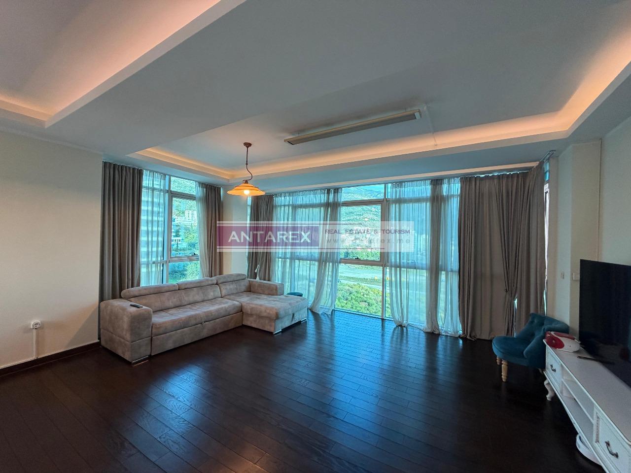 Apartment in Becici, Montenegro, 89 m² - Foto 2