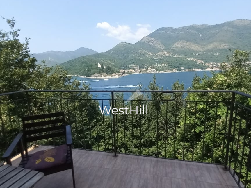 Casa a Lepetane, Montenegro, 120 m² - foto 2