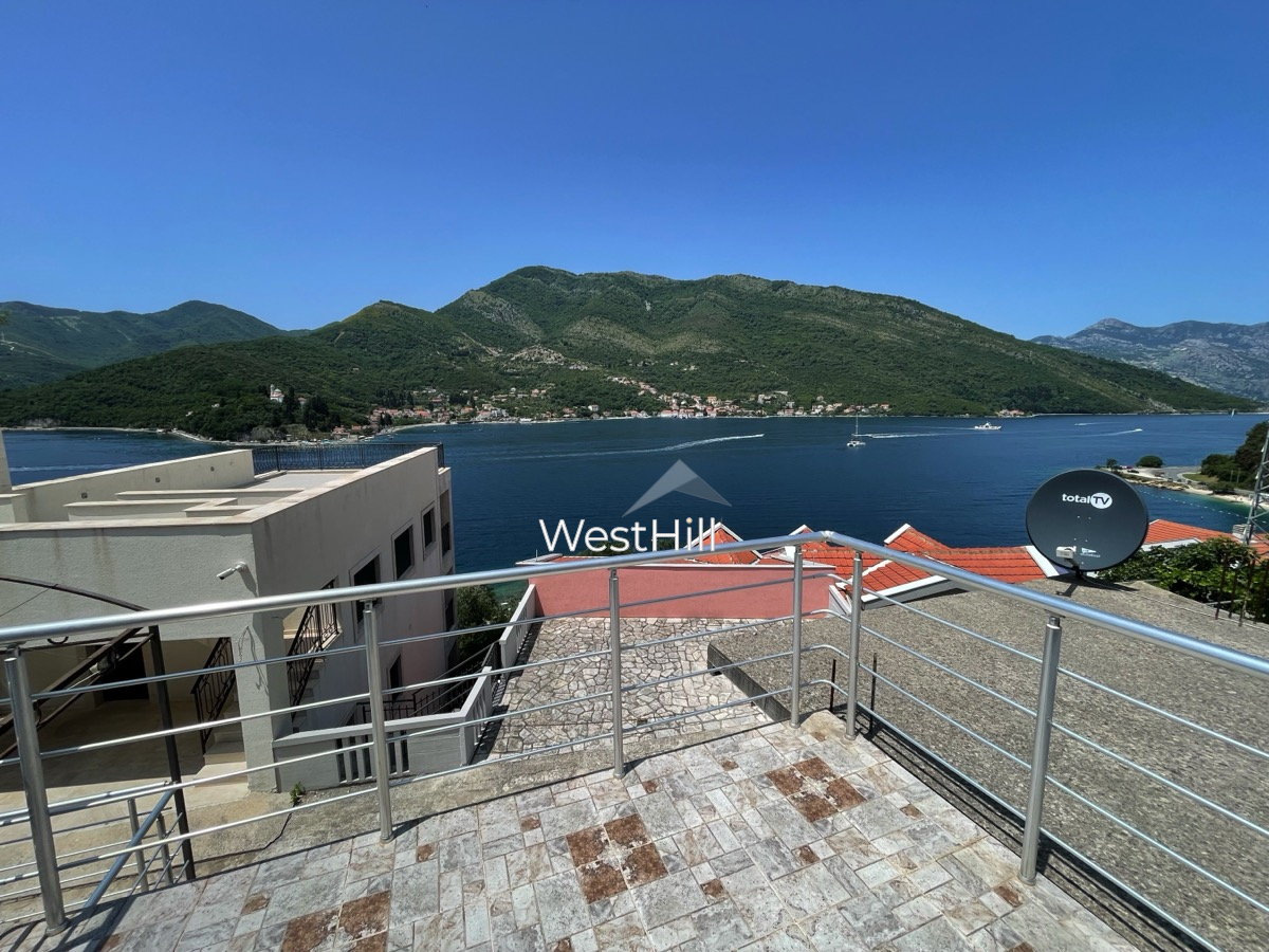 Casa a Lepetane, Montenegro, 120 m² - foto 7