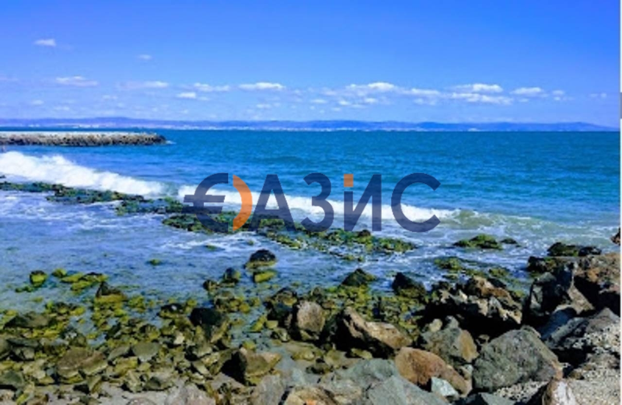 Apartment in Pomorie, Bulgaria, 61.1 m² - picture 6