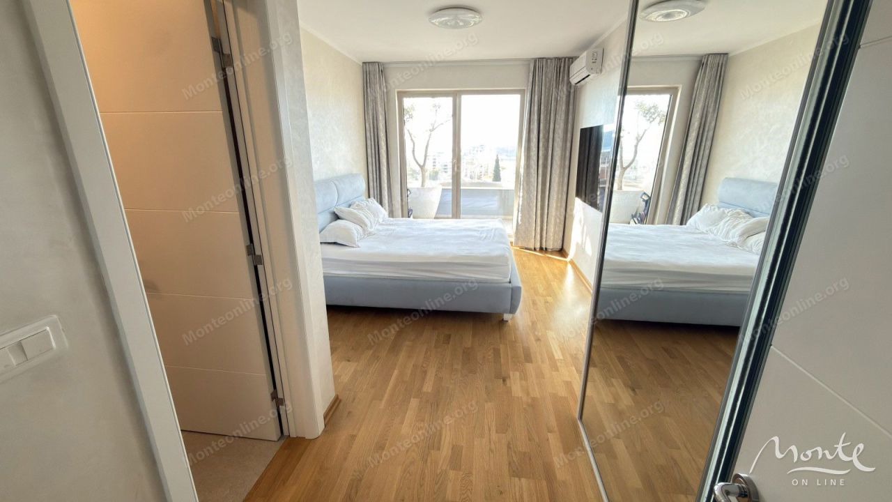 Apartment in Becici, Montenegro, 104 m² - picture 13