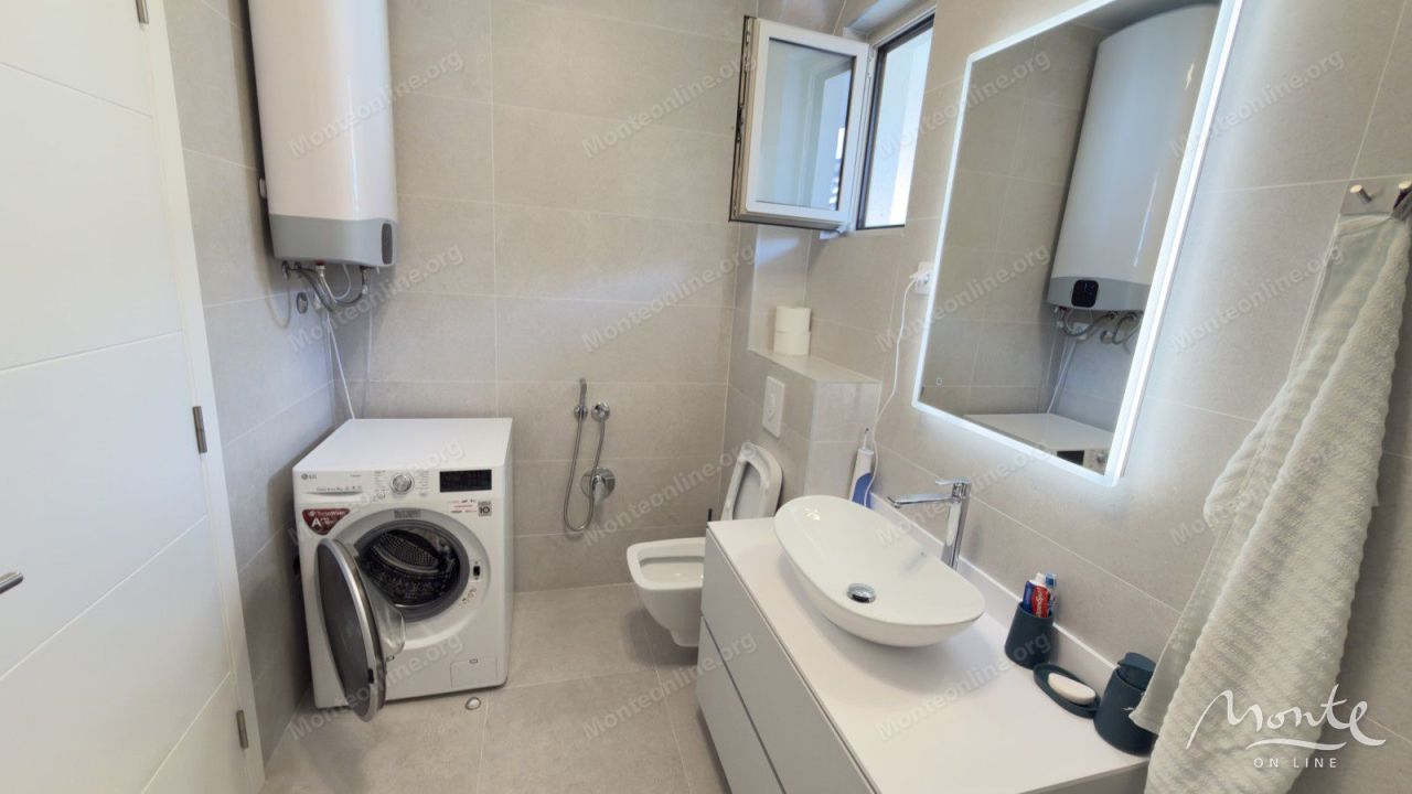 Apartment in Becici, Montenegro, 104 m² - picture 18