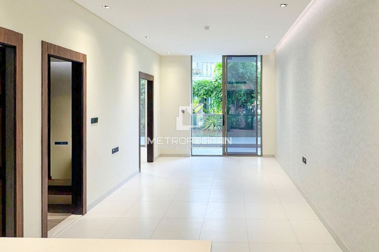 Apartment in Dubai, UAE, 78 m² - picture 1