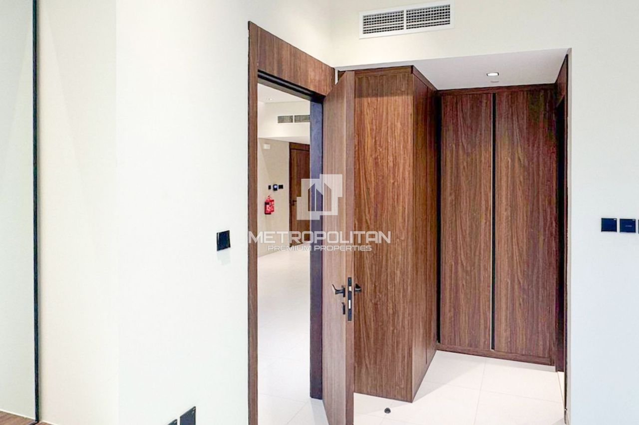 Apartment in Dubai, UAE, 78 m² - picture 4