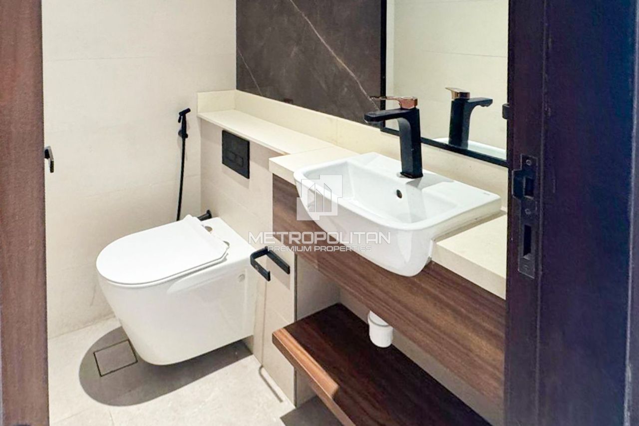 Apartment in Dubai, UAE, 78 m² - picture 12