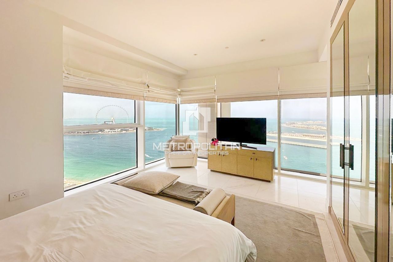 Apartment in Dubai, UAE, 314 m² - picture 13