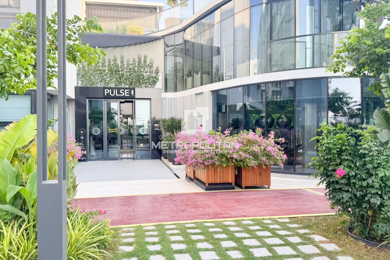 Apartment in Dubai, UAE, 78 m² - picture 18