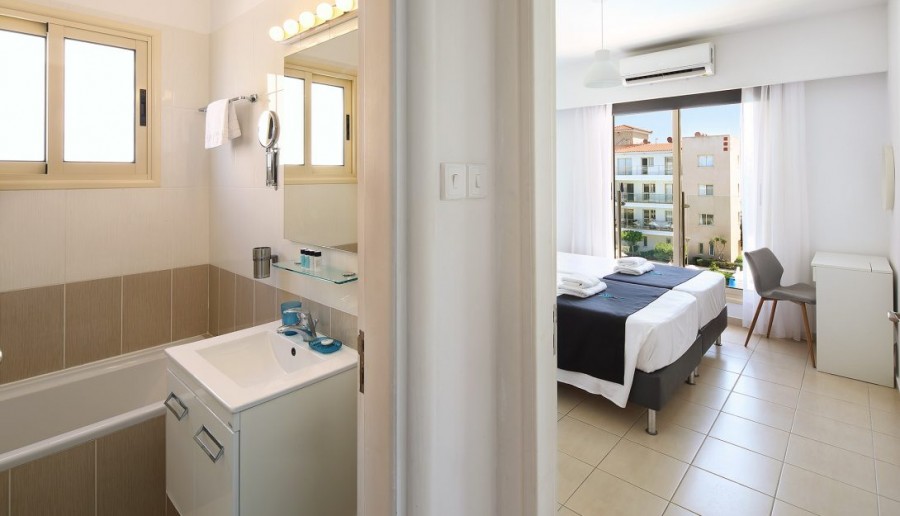 Apartment in Paphos, Cyprus, 78 m² - picture 7