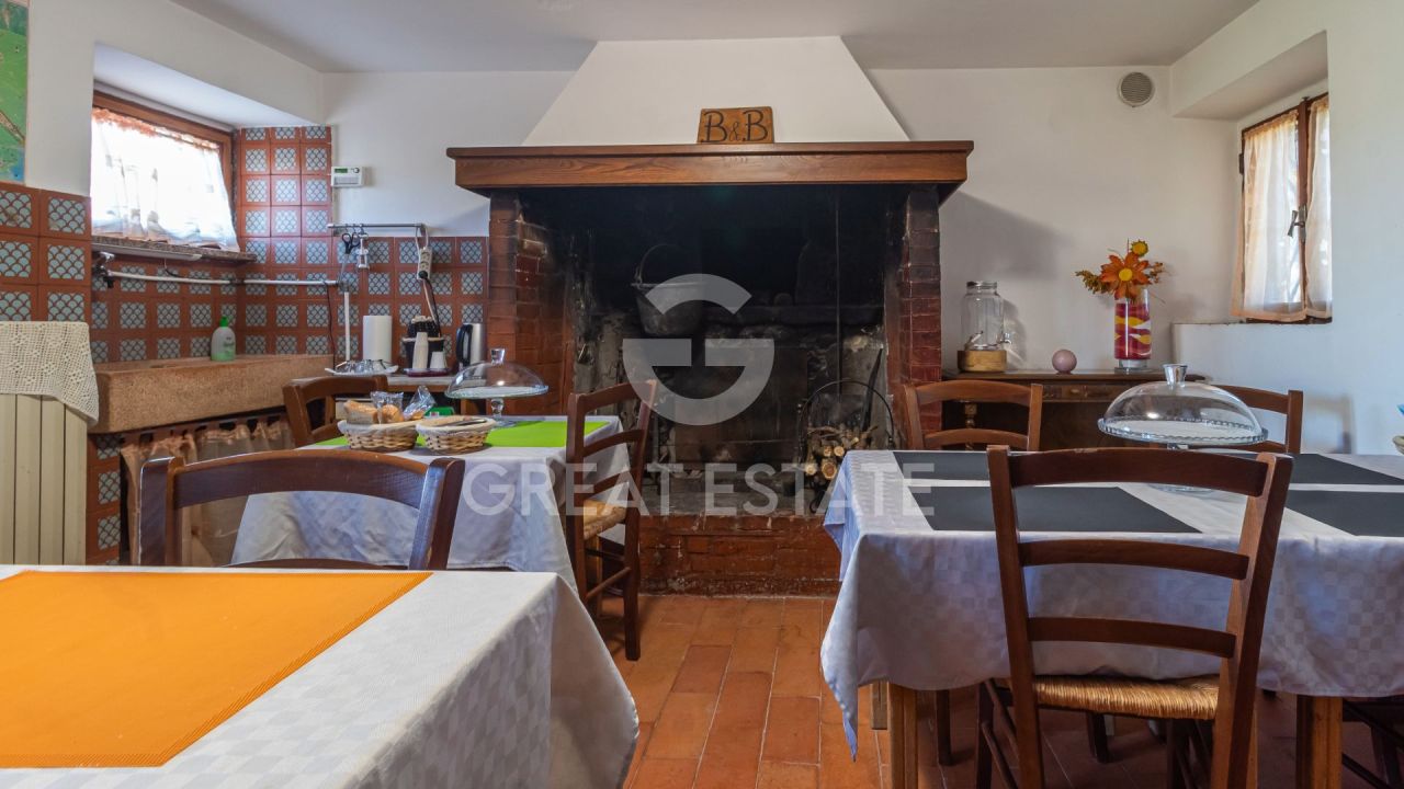 Maison à Porano, Italie, 249.7 m² - image 10