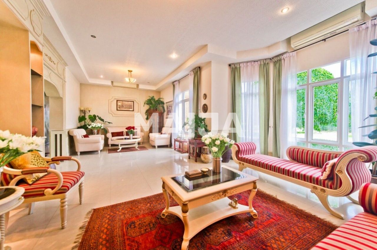 Maison Sattahip, Thaïlande, 1 570 m² - image 7