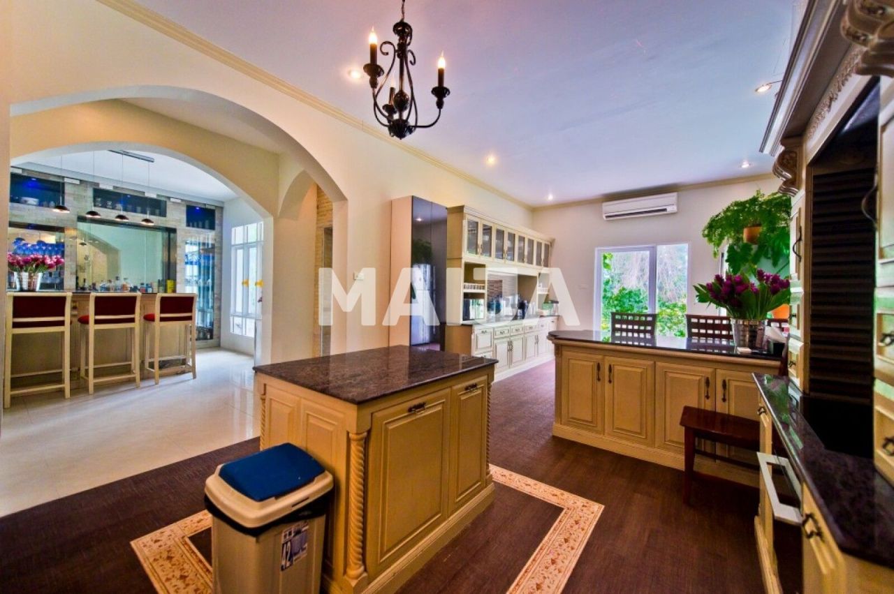 Maison Sattahip, Thaïlande, 1 570 m² - image 10