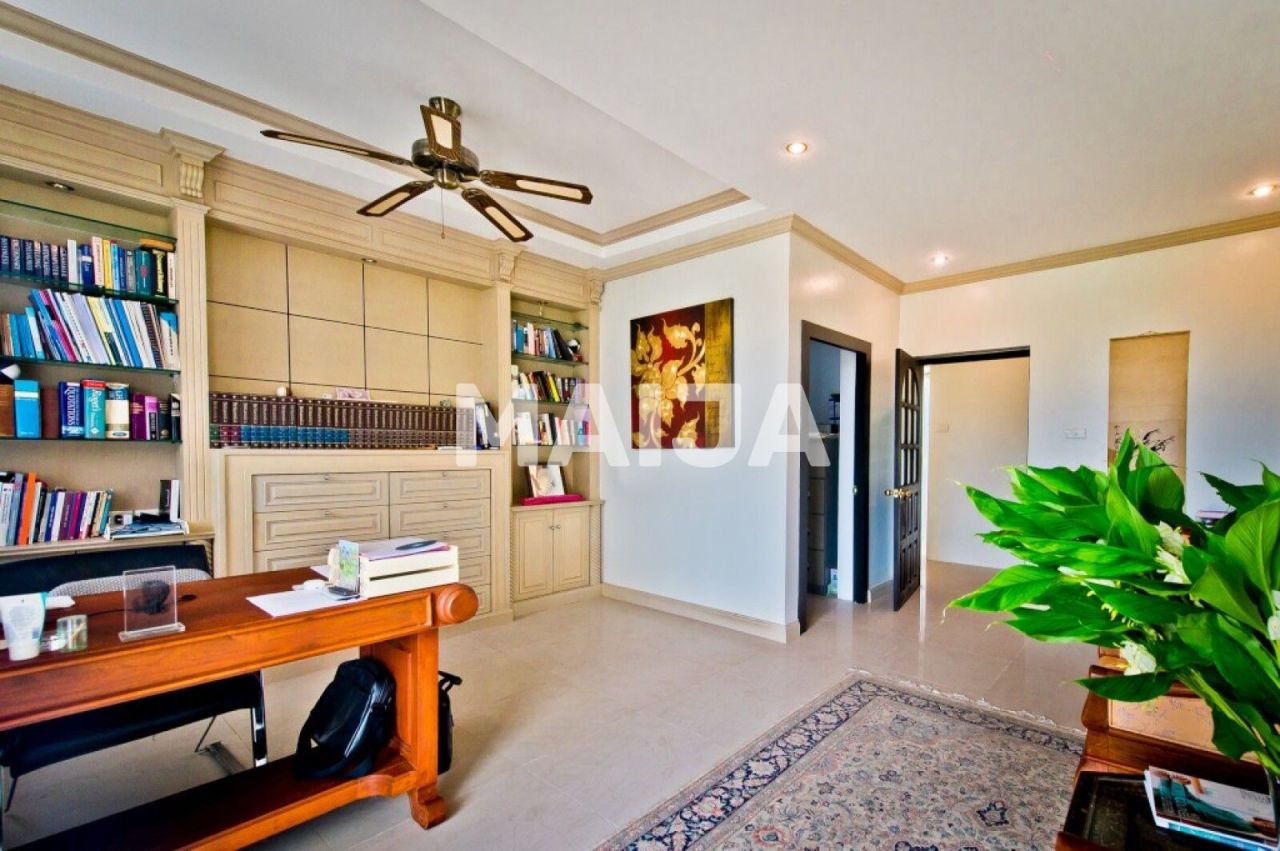 Maison Sattahip, Thaïlande, 1 570 m² - image 13