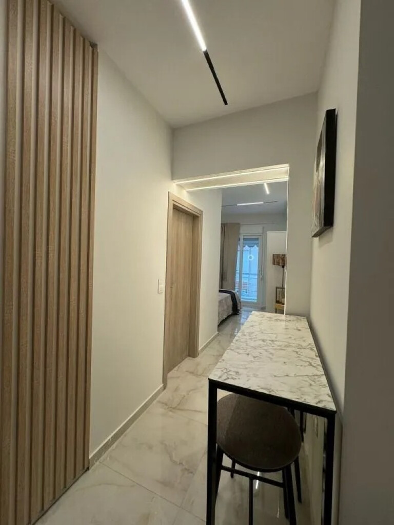 Flat in Thessaloniki, Greece, 33 m² - picture 7