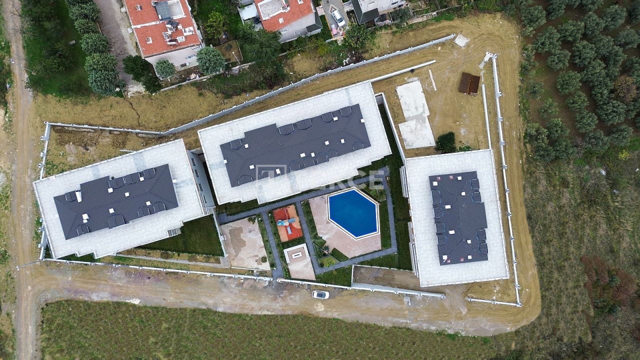 Apartment Çınarcık, Turkey, 321 m² - picture 1