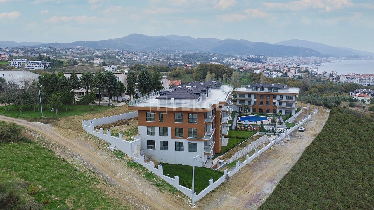Appartement Çınarcık, Turquie, 440 m² - image 1
