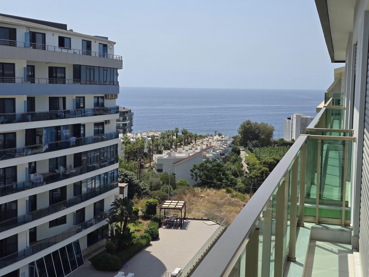 Flat in Alanya, Turkey, 60 m² - picture 1