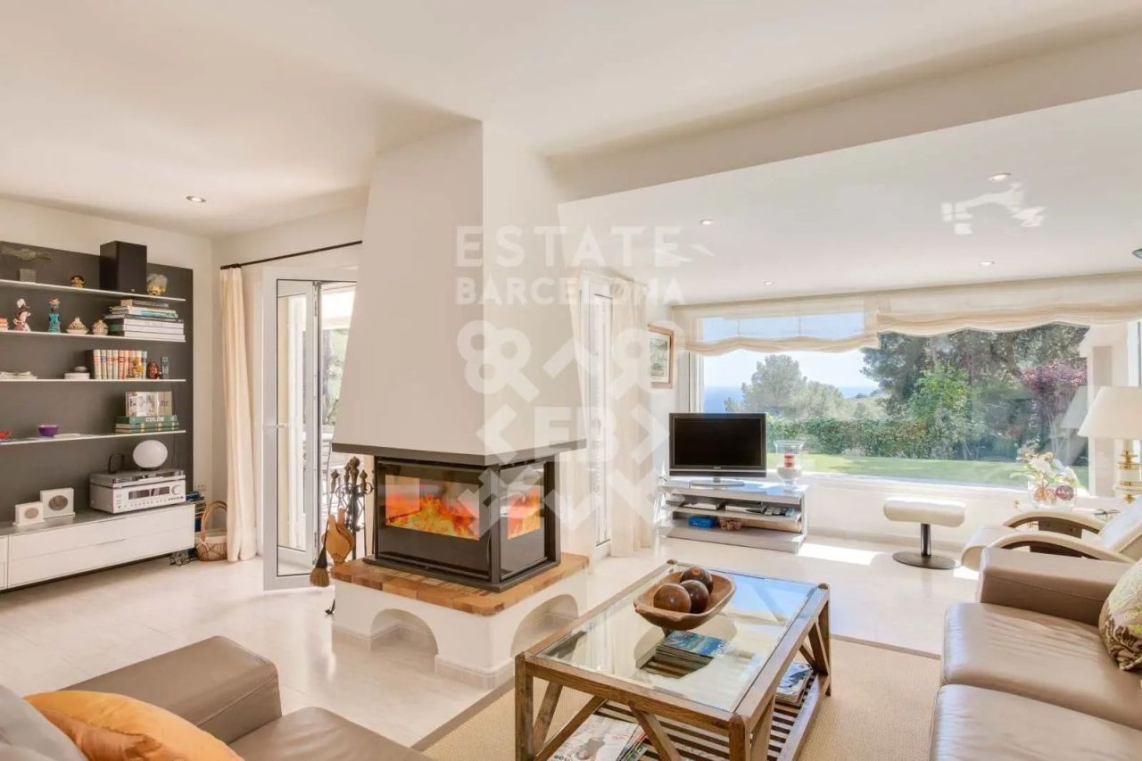 Villa à Palafrugell, Espagne, 228 m² - image 4