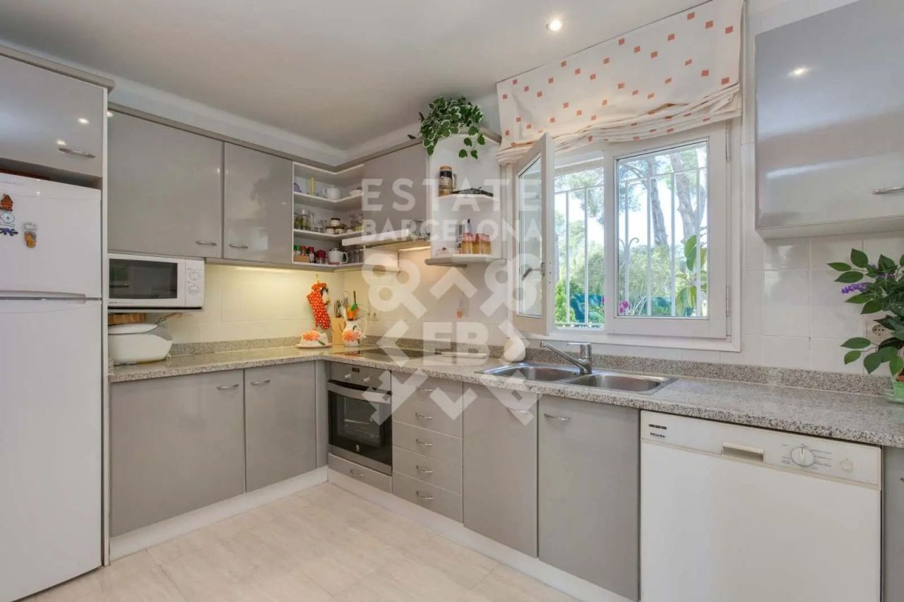 Villa à Palafrugell, Espagne, 228 m² - image 9