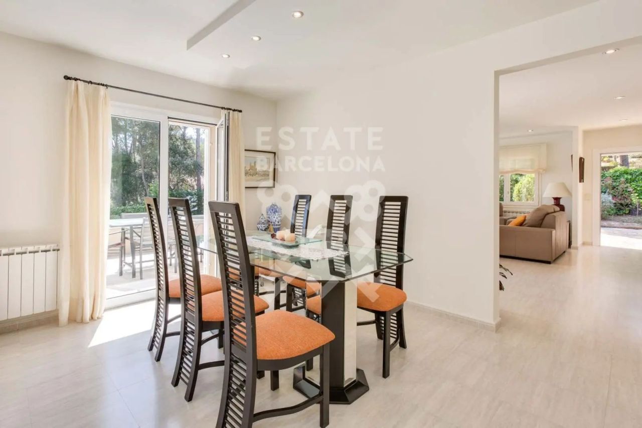 Villa à Palafrugell, Espagne, 228 m² - image 8