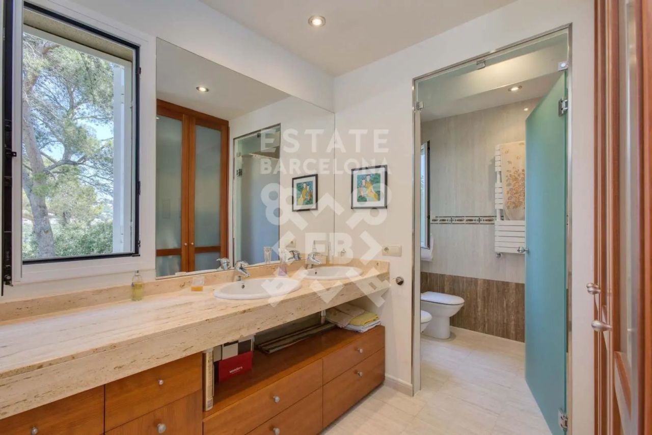 Villa à Palafrugell, Espagne, 228 m² - image 13